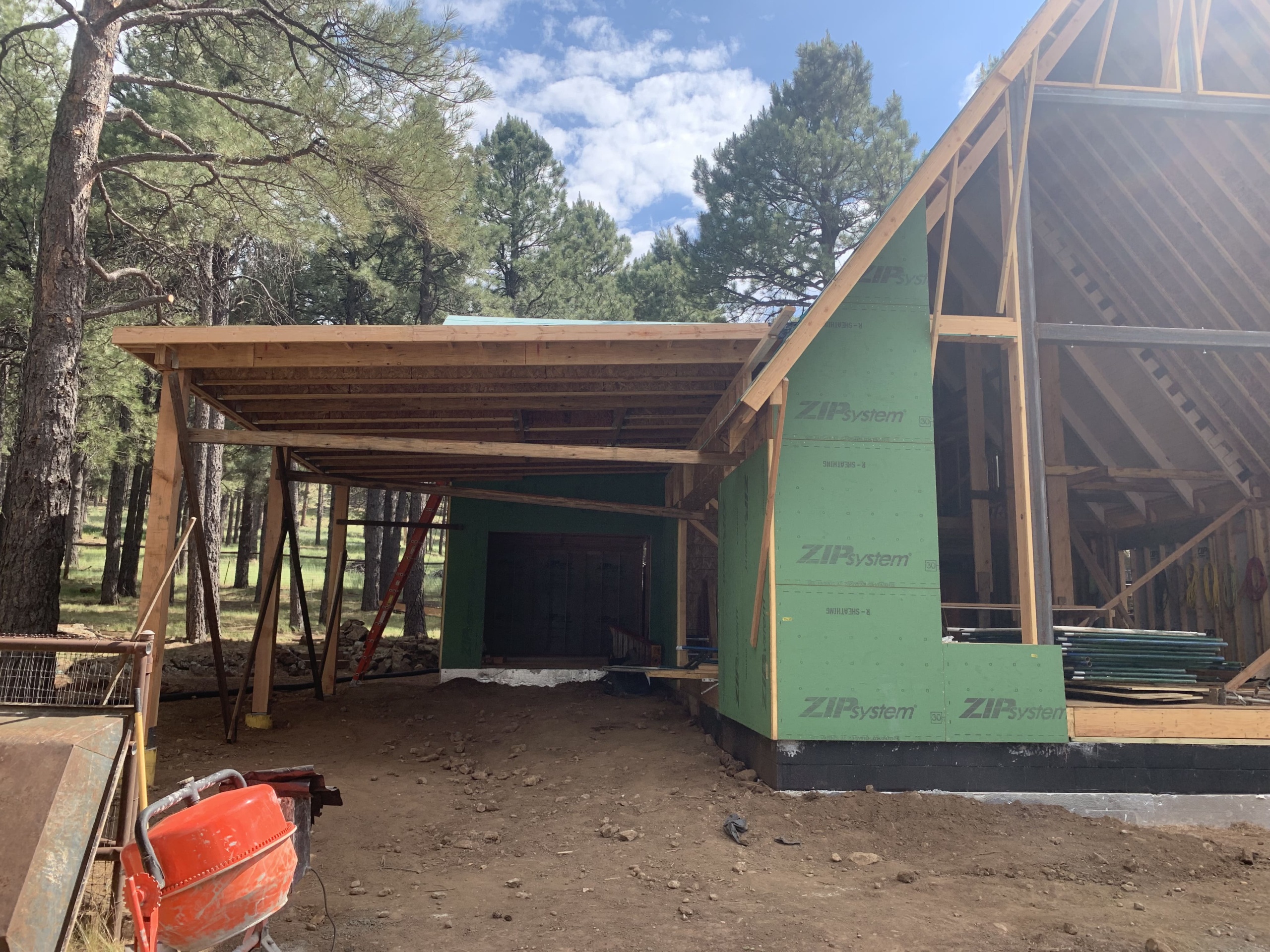 5B Outdoor Living Space Construction-min